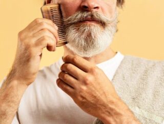 Naturalne sposoby na piękną brodę – od olejków po szczotkowanie