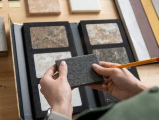 Klasyfikacja płytek pod względem odporności na ścieranie oraz ich twardości – co warto wiedzieć przy zakupie płytek